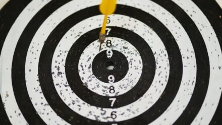마케팅 KPI 설정, 처음부터 목표치를 잘못 잡는 실수와 수정하는 순서 3단계